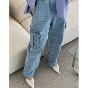 The Frankie Shop Stylish Light Blue Kai Cargo Jeans Size Small